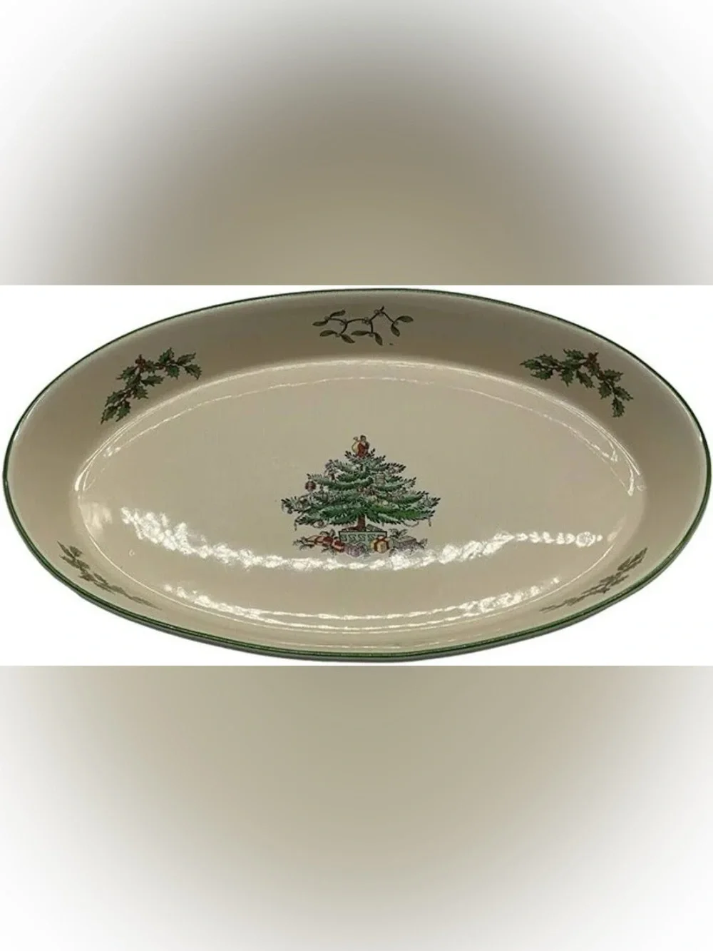 Spode Christmas Tree Oven-to-Table Oval Baker, 10.50